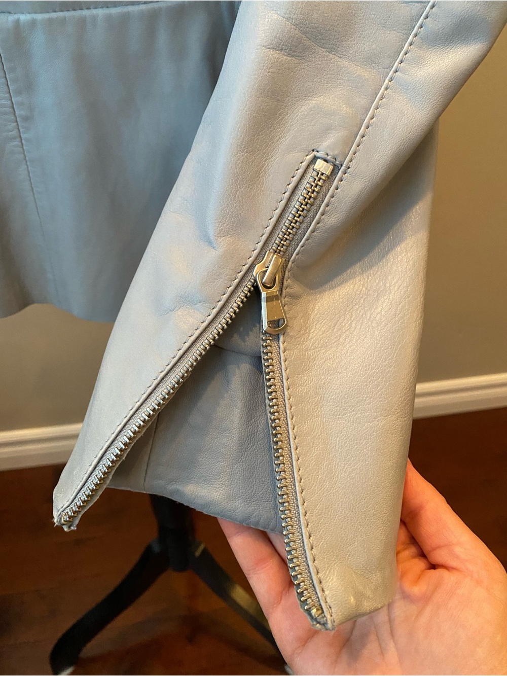 Danier Light Gray Leather Peplum Jacket - Picture 12 of 13